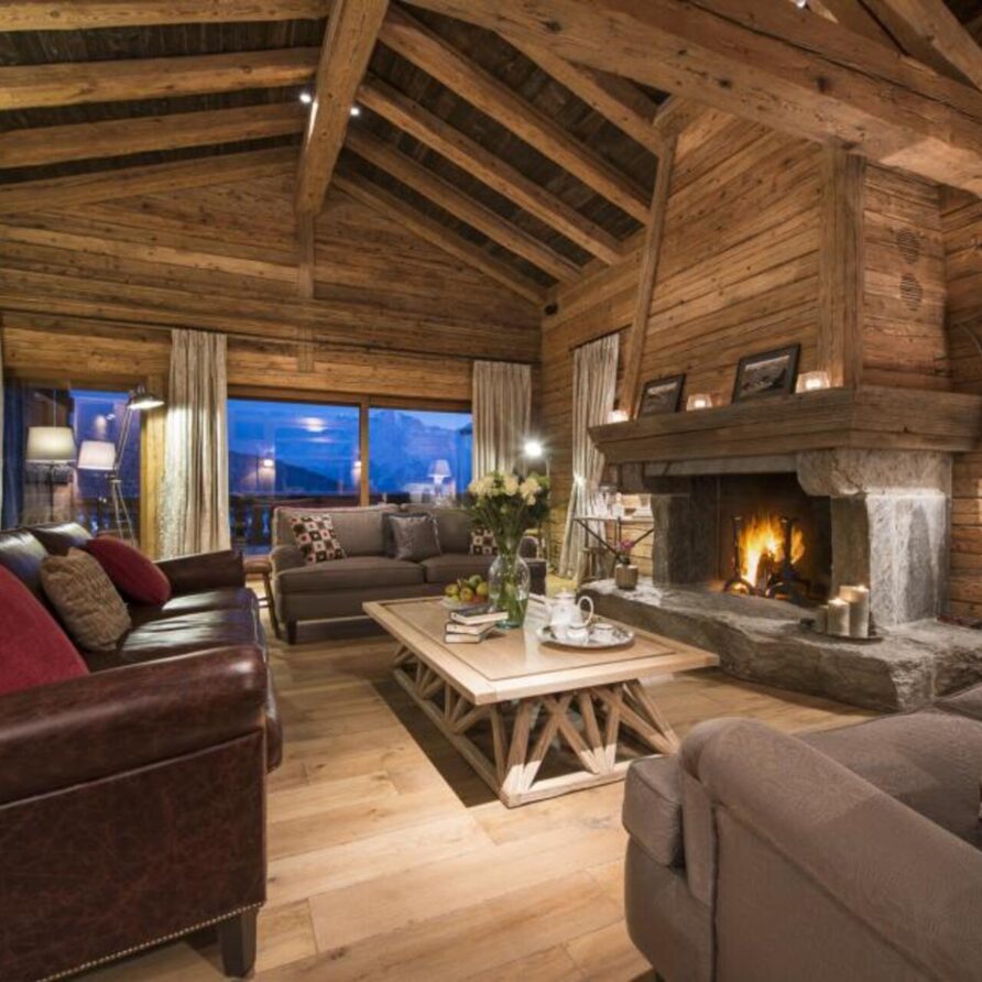 Luxury Chalet Zell am See with Pool