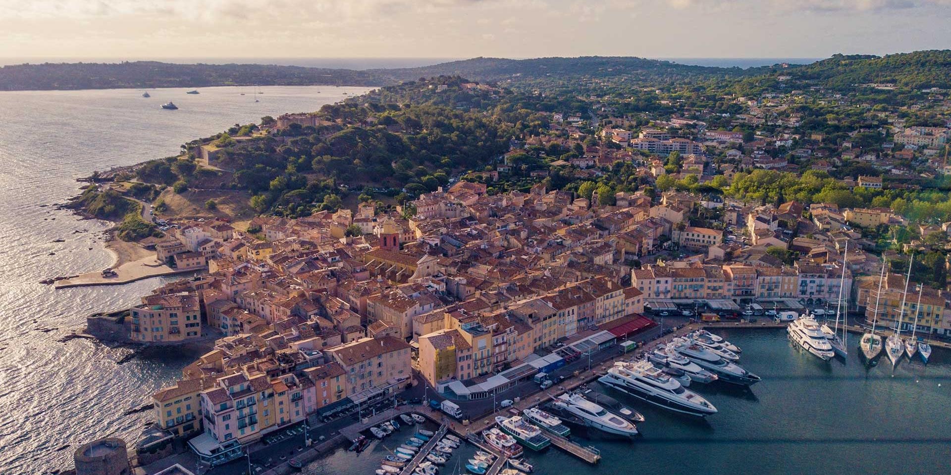 Location: <span>Saint Tropez</span>