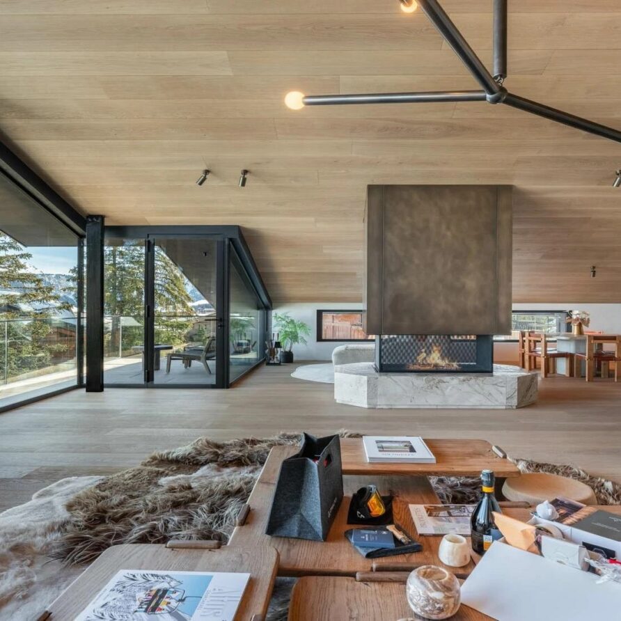 Luxury Chalet Courchevel with Pool & Sauna